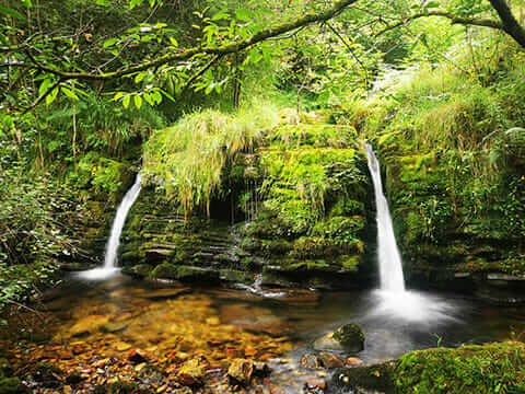 Tabardín river waterfall