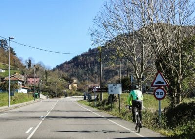 B5 Carretera a Avín