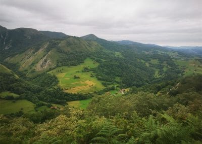 Vistas desde el área recreativa Llanu Miyar