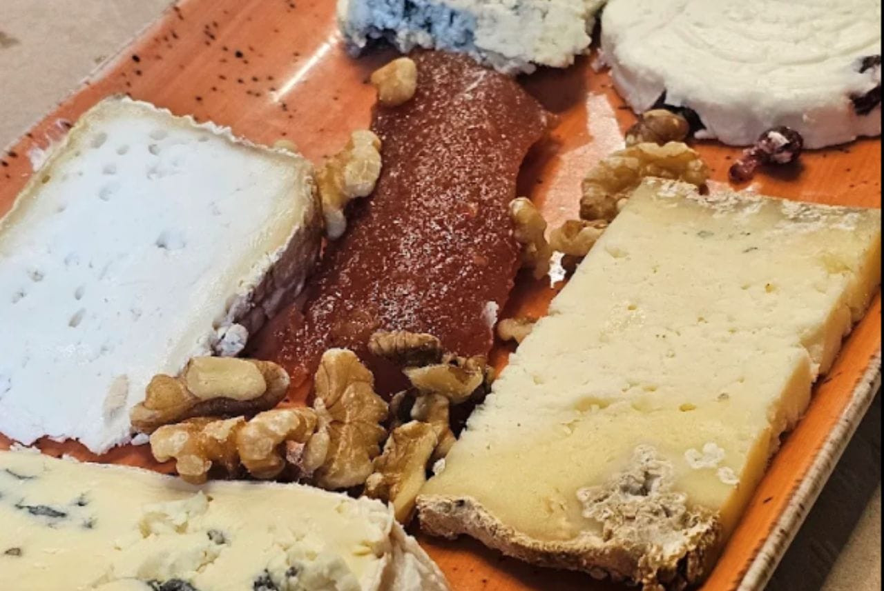 Tabla de Quesos Sidrería Moreno en Benia de Onís